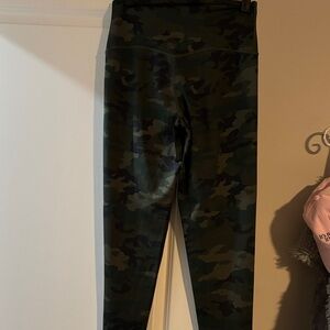Aerie Dark Camouflage Leggings